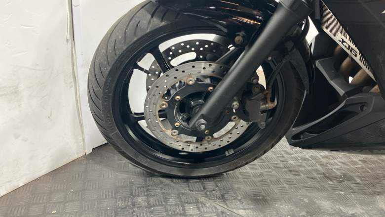 Yamaha XJ 6 DIVERSION ABS (10MY)